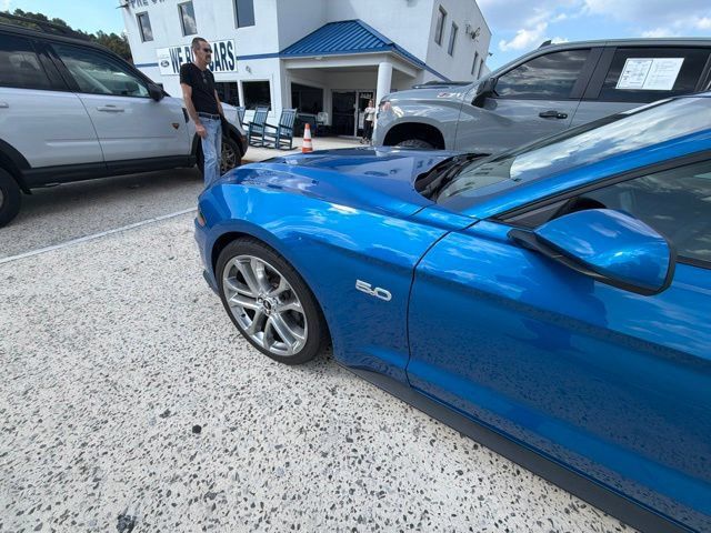 Used 2021 Ford Mustang GT Premium w/ Ford Safe & Smart Package RWD image 29
