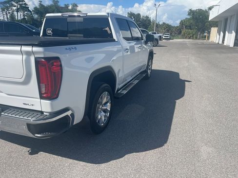 Used 2019 GMC Sierra 1500 SLT w/ SLT Premium Package AWD/4WD image 4