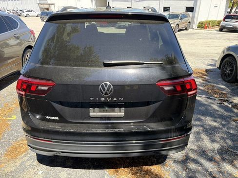 Used 2024 Volkswagen Tiguan S image 5