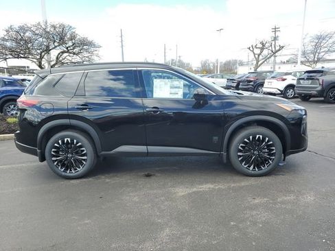 New 2026 Nissan Rogue SV AWD/4WD image 8