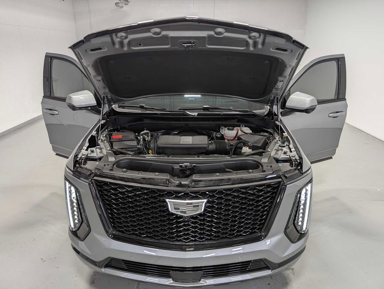 Used 2026 Cadillac Escalade Sport w/ LPO, ONYX Package AWD/4WD image 14