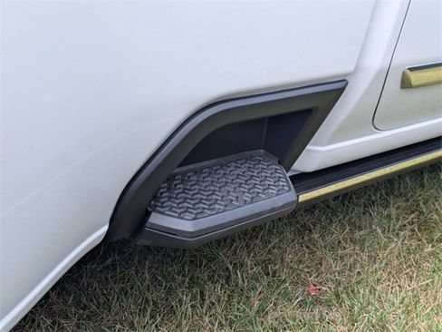 New 2026 Chevrolet Silverado 3500 High Country w/ Technology Package image 34