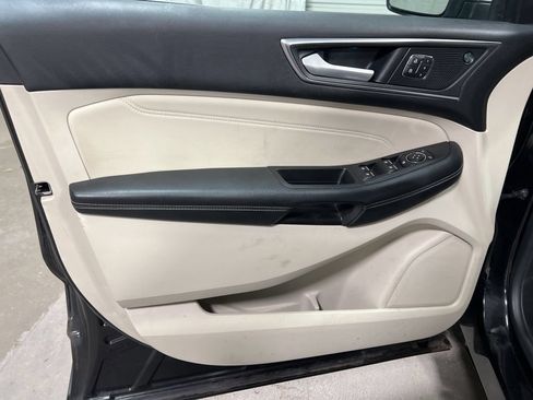 Used 2021 Ford Edge Titanium w/ Cargo Accessory Package FWD image 22