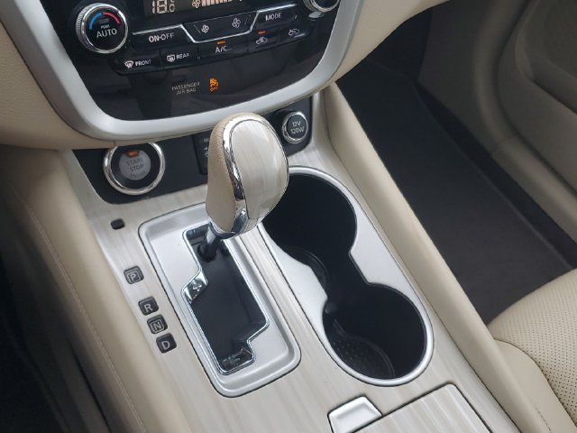 Used 2017 Nissan Murano AWD image 30