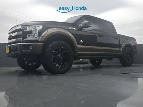Used 2016 Ford F150 King Ranch w/ Equipment Group 601A Luxury AWD/4WD image 28