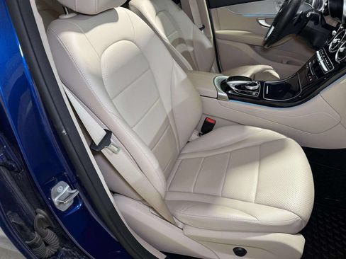 Used 2017 Mercedes-Benz GLC 300 4MATIC image 26