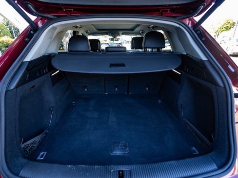 Used 2019 Audi Q5 2.0T Premium Plus w/ Premium Plus Package image 29