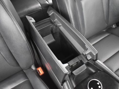 Used 2023 Nissan Rogue SL w/ SL Premium Package image 24