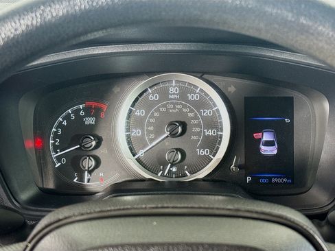 Used 2021 Toyota Corolla LE image 16