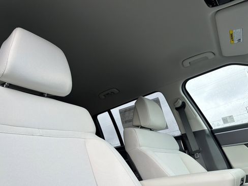 New 2026 Hyundai Santa Fe SE image 21