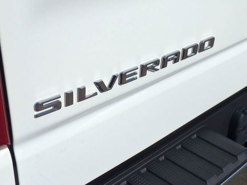 Certified 2025 Chevrolet Silverado 1500 LT w/ Z71 Off-Road Package image 30