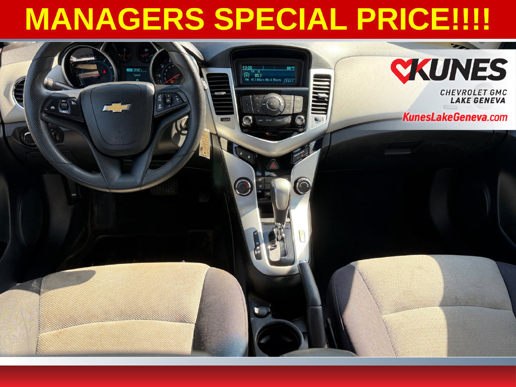 Used 2013 Chevrolet Cruze LS FWD image 21