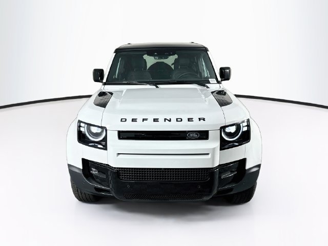New 2026 Land Rover Defender 110 S AWD/4WD image 2