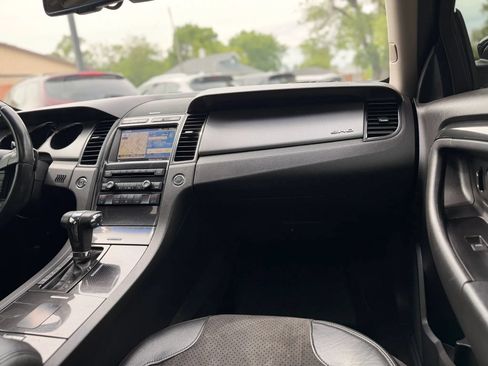 Used 2012 Ford Taurus SHO AWD/4WD image 32