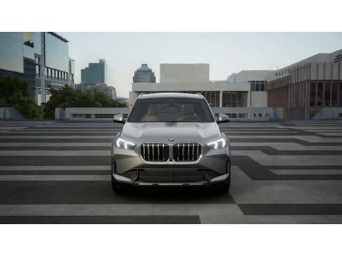 New 2026 BMW X1 xDrive28i w/ Technology Package image 3