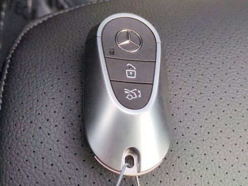 New 2026 Mercedes-Benz C 300 Sedan image 28