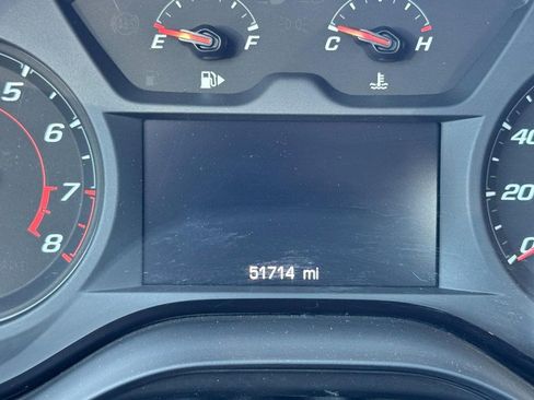 Used 2021 Chevrolet Camaro LT image 19