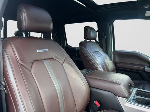Used 2017 Ford F250 Platinum w/ Platinum Ultimate Package AWD/4WD image 18
