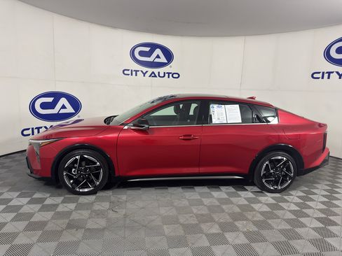 Used 2025 Kia K4 GT-Line w/ GT-Line Sunroof Package FWD image 6