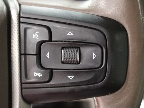 Used 2021 GMC Yukon Denali w/ Denali Ultimate Package AWD/4WD image 39