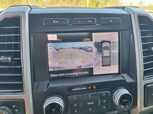 Used 2020 Ford F150 Lariat w/ Equipment Group 502A Luxury AWD/4WD image 23