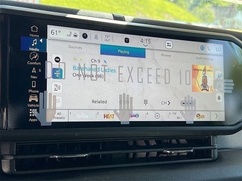 New 2025 Jeep Gladiator Willys image 21