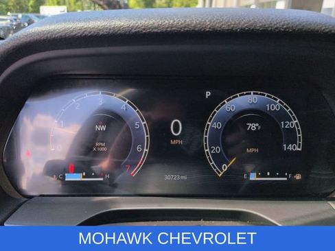 Used 2023 Jeep Grand Cherokee Altitude AWD/4WD image 12