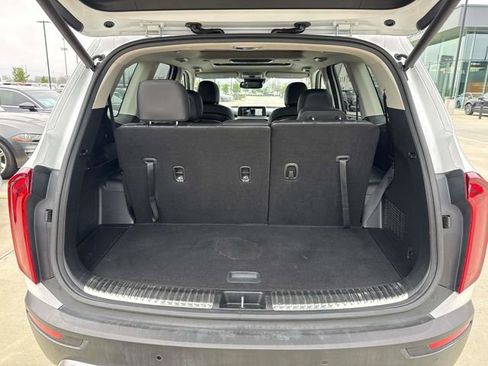 Used 2020 Kia Telluride SX w/ Towing Package image 12