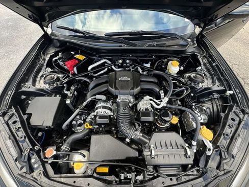 Used 2025 Subaru BRZ tS image 28