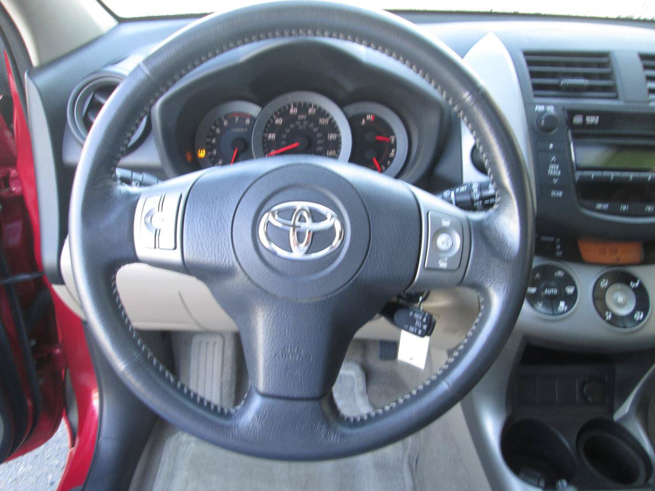 Used 2007 Toyota RAV4 Limited AWD/4WD image 13