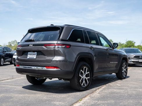 Used 2024 Jeep Grand Cherokee Limited AWD/4WD image 13