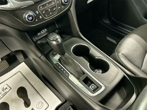 Used 2019 Chevrolet Equinox Premier w/ LPO, Floor Liner Package image 17