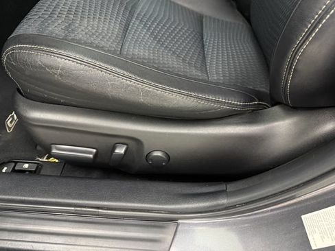 Used 2014 Toyota Camry SE FWD image 26