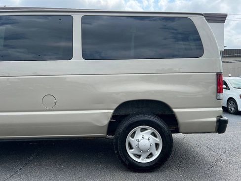Used 2013 Ford E-350 and Econoline 350 XL RWD image 37