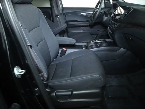 Used 2021 Honda Passport Sport image 34