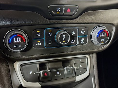 Certified 2023 GMC Terrain SLE w/ Driver Convenience Package image 14