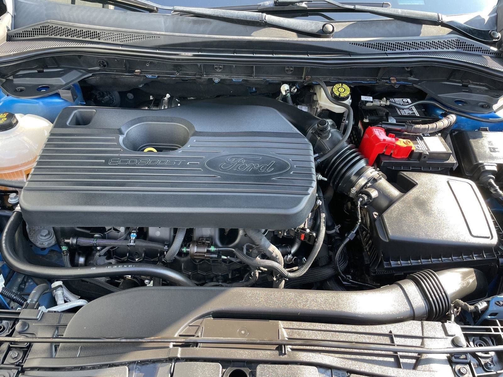 Used 2020 Ford Escape Titanium AWD/4WD image 13