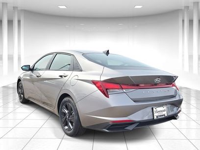 Used 2023 Hyundai Elantra SEL w/ Cargo Package