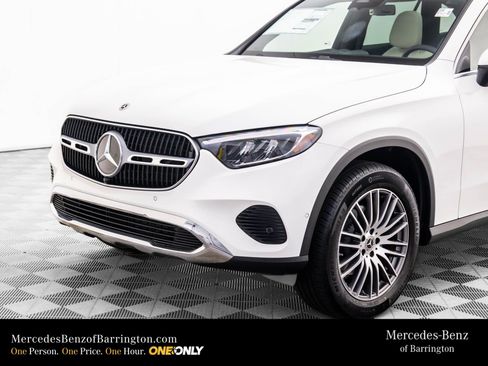 New 2026 Mercedes-Benz GLC 300 4MATIC image 36