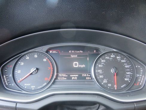 Used 2020 Audi Q5 2.0T Premium w/ Convenience Package AWD/4WD image 15