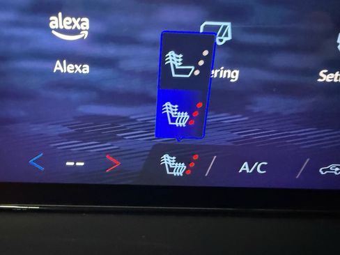 Certified 2025 Chevrolet Tahoe LT AWD/4WD image 36