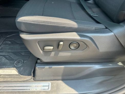 Used 2026 GMC Sierra 1500 SLE AWD/4WD image 12