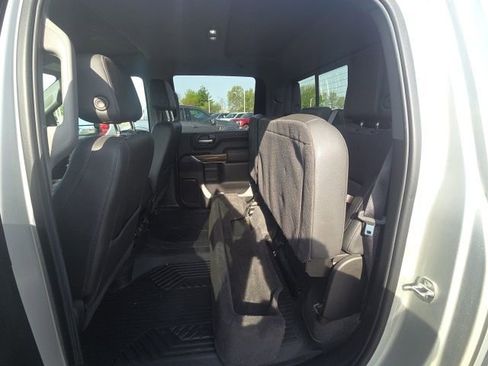 Used 2021 Chevrolet Silverado 2500 LT w/ Convenience Package image 12