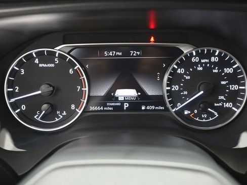 Used 2025 Nissan Rogue SV FWD image 6