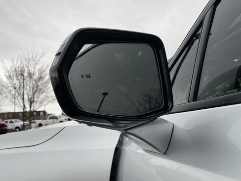 Used 2022 Chevrolet Blazer Premier w/ Enhanced Convenience Package image 40