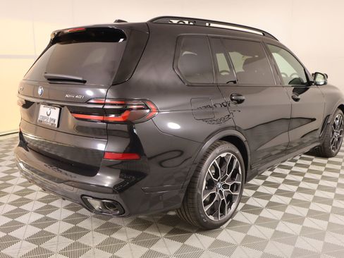 New 2026 BMW X7 xDrive40i w/ M Sport Package AWD/4WD image 23