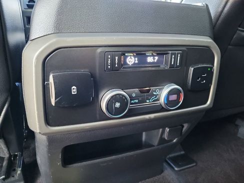 Used 2020 Ford Expedition Max XLT w/ Equipment Group 202A RWD image 11