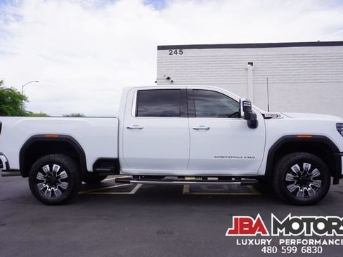 Used 2024 GMC Sierra 2500 Denali w/ Denali Reserve Package AWD/4WD image 37