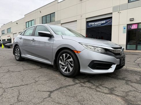 Used 2016 Honda Civic EX image 2