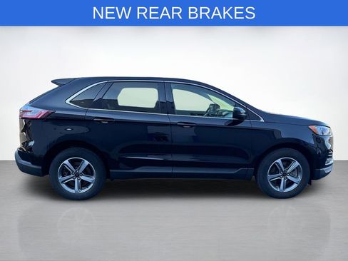 Certified 2023 Ford Edge SEL w/ Convenience Package AWD/4WD image 2